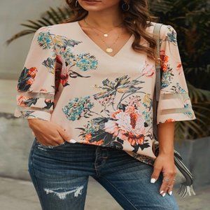 3/4 Flared Sleeve V-Neck Floral Top-Apricot